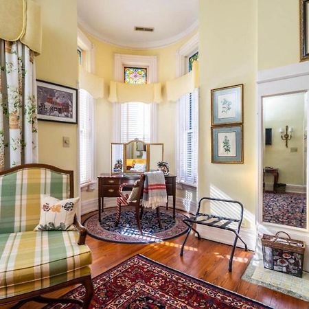 Burke Mansion Bed and Breakfast Macon Exteriör bild