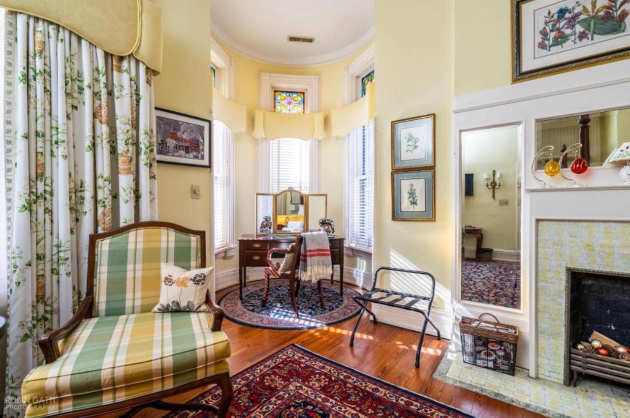 Burke Mansion Bed and Breakfast Macon Exteriör bild