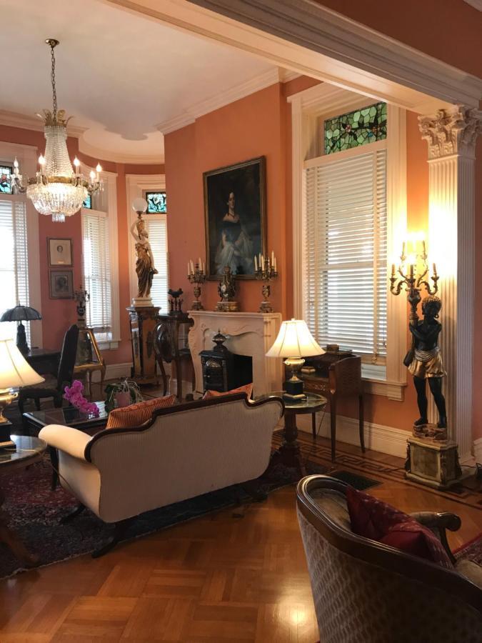 Burke Mansion Bed and Breakfast Macon Exteriör bild