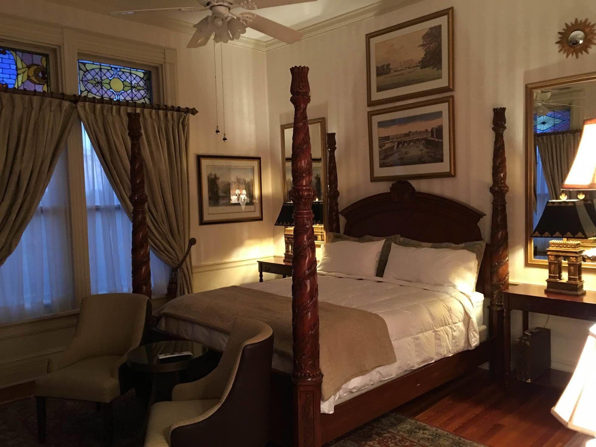 Burke Mansion Bed and Breakfast Macon Exteriör bild